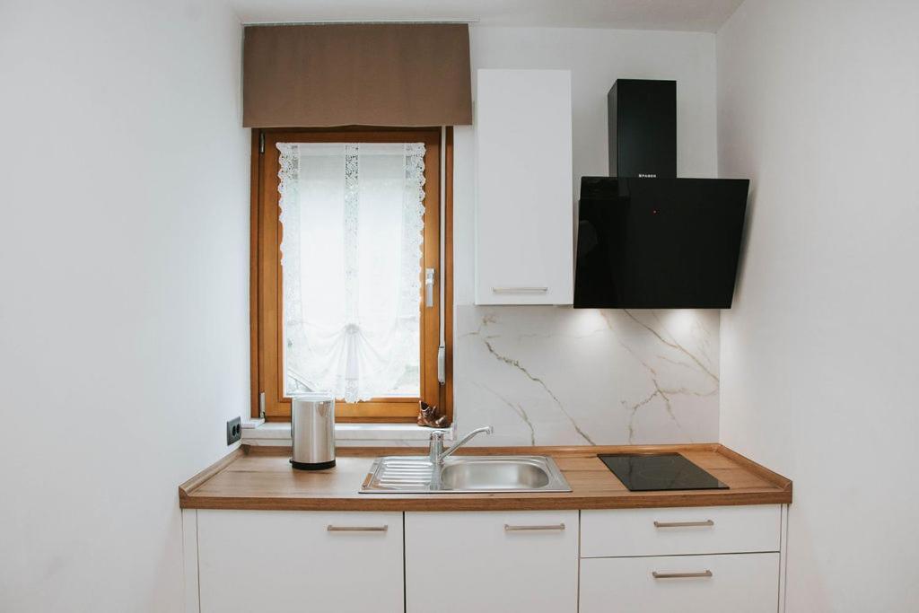 Apartmaji Ursic Kobarid Buitenkant foto