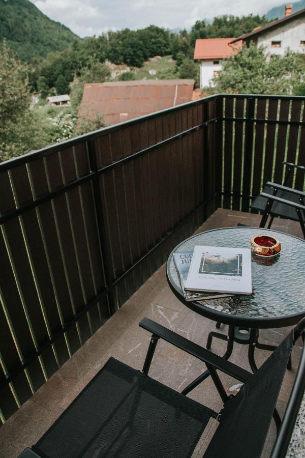 Apartmaji Ursic Kobarid Buitenkant foto