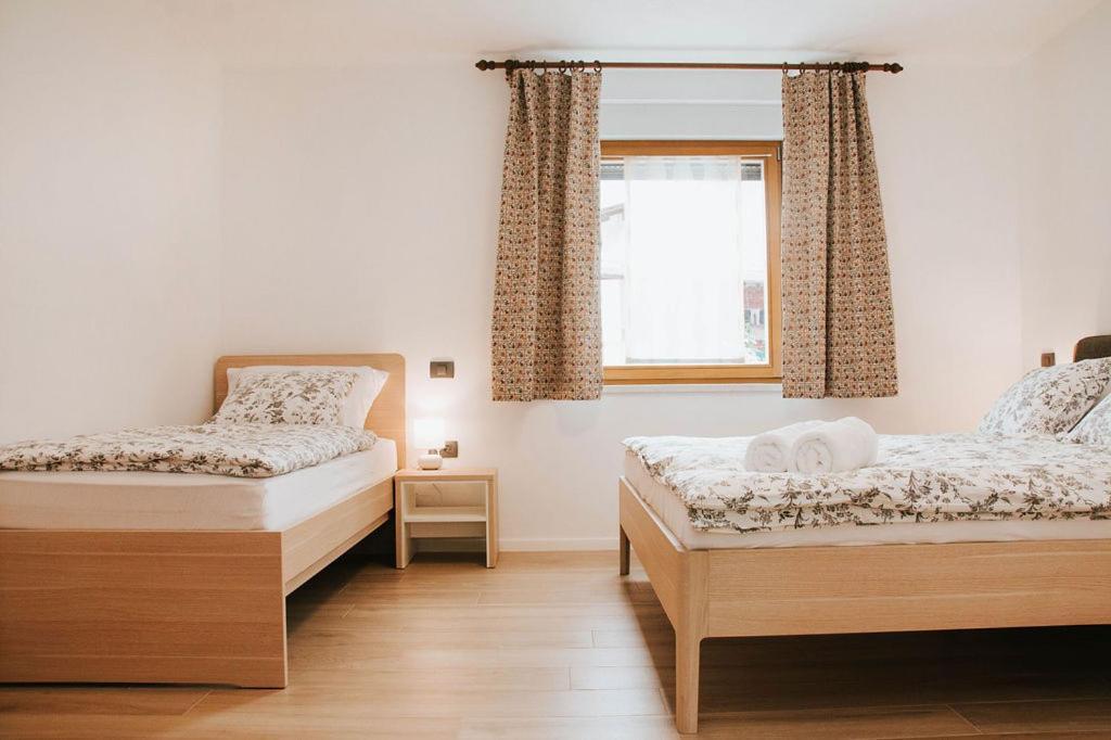 Apartmaji Ursic Kobarid Buitenkant foto