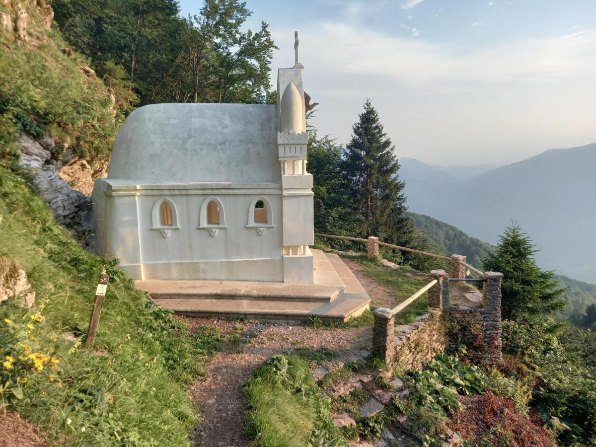 Apartmaji Ursic Kobarid Buitenkant foto